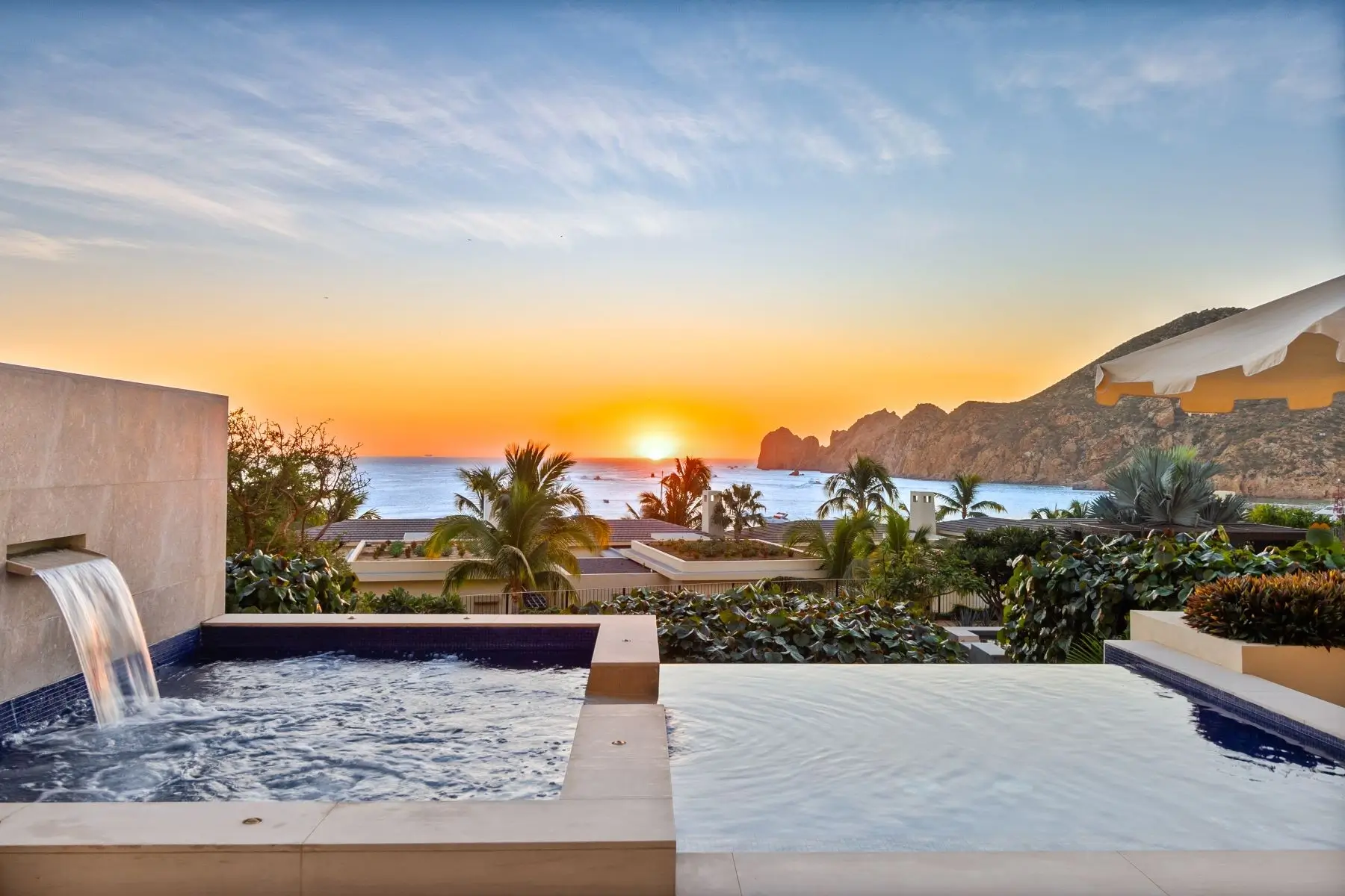 Beachfront Real Estate in Cabo