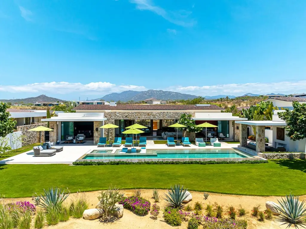 Community Homes in Cabo San Lucas for Sale