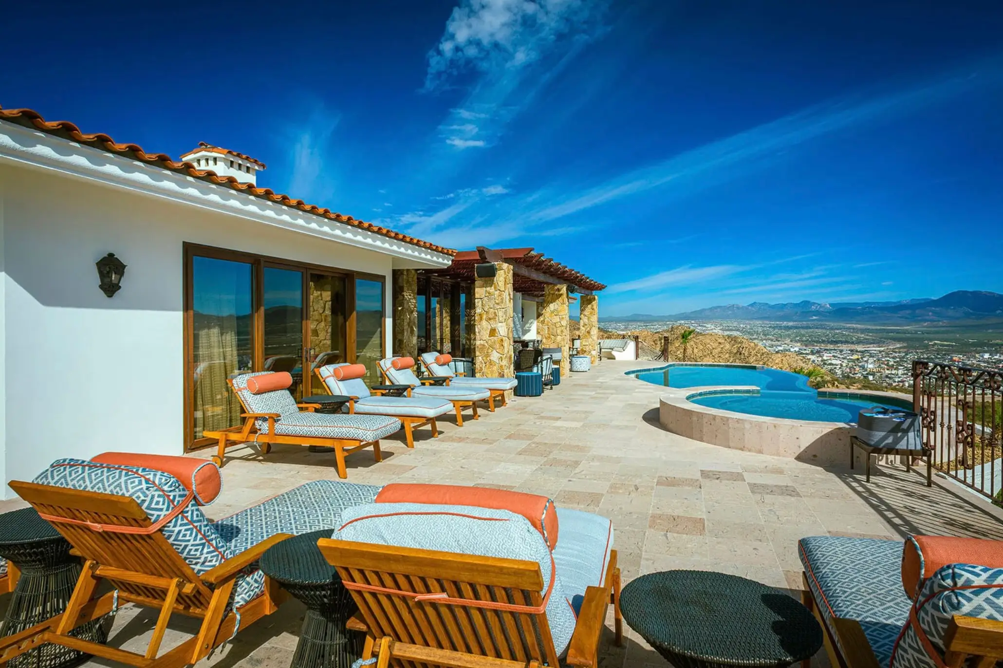Luxury Ocean-View Homes in Cabo San Lucas