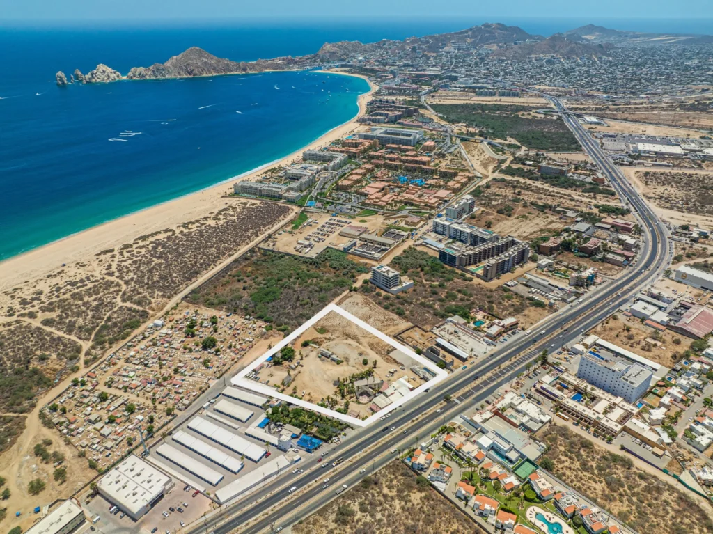 Prestigious Golf Homes with Cabo