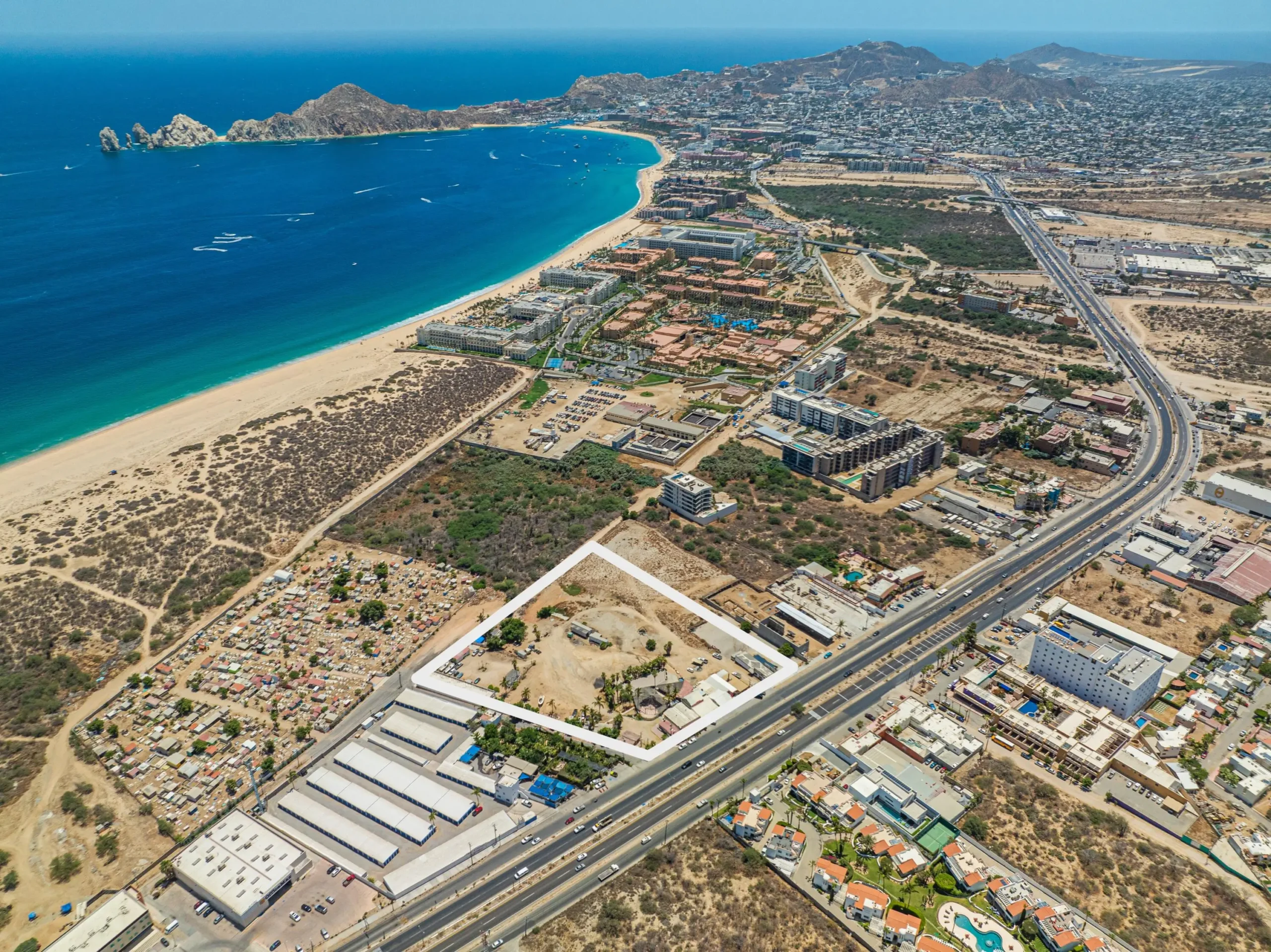 Prestigious Golf Homes with Cabo